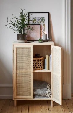 Søstrene Grene Træskab