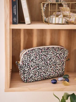 Søstrene Grene Væghylde